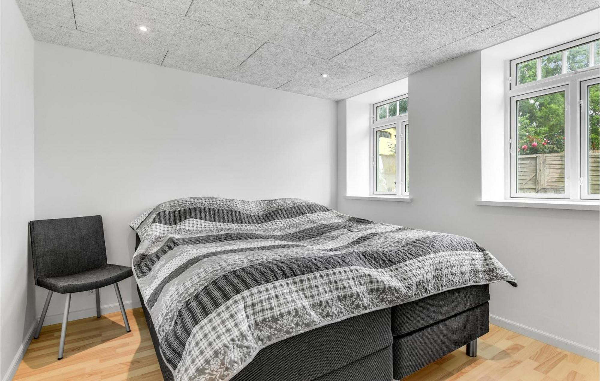 Pet Friendly Home In Hojer With Kitchen エクステリア 写真